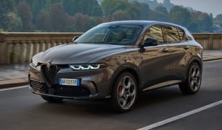 Alfa Romeo PHEV - front tracking